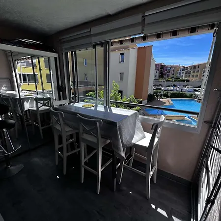 + Alcove, 4 Couchages, Animaux Admis - Fr-1-702-72 *